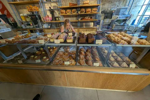 Simmons Bakers photo 1